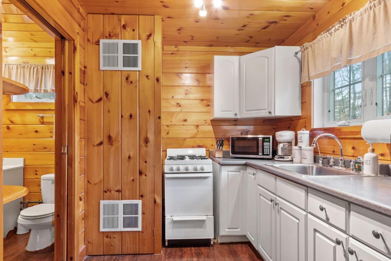 Sun Valley Cottages Laconia Eksteriør bilde